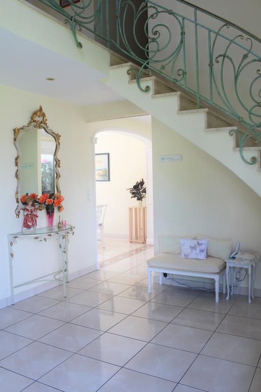 Le Clos Des Roses Saint-Règle Dış mekan fotoğraf